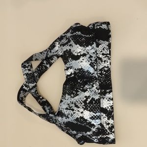 Sports bra-  w insert